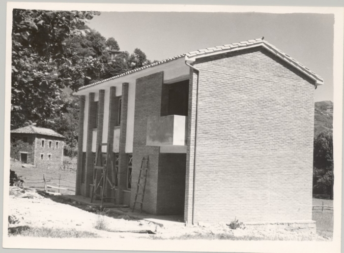 Escuela pública "Paniceres", Santa Bárbara Escuela pública "Paniceres", Santa Bárbara